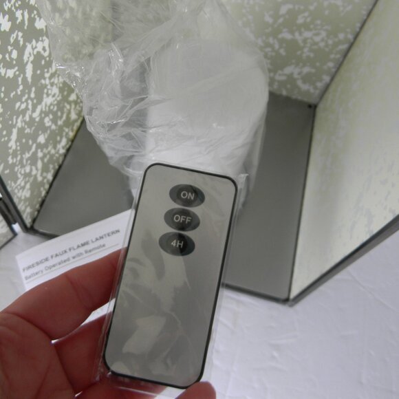 Simply Stunning 15" Fireside Faux Flame Pierced Lantern by Janine Graff W/REMOT - Picture 5 of 6